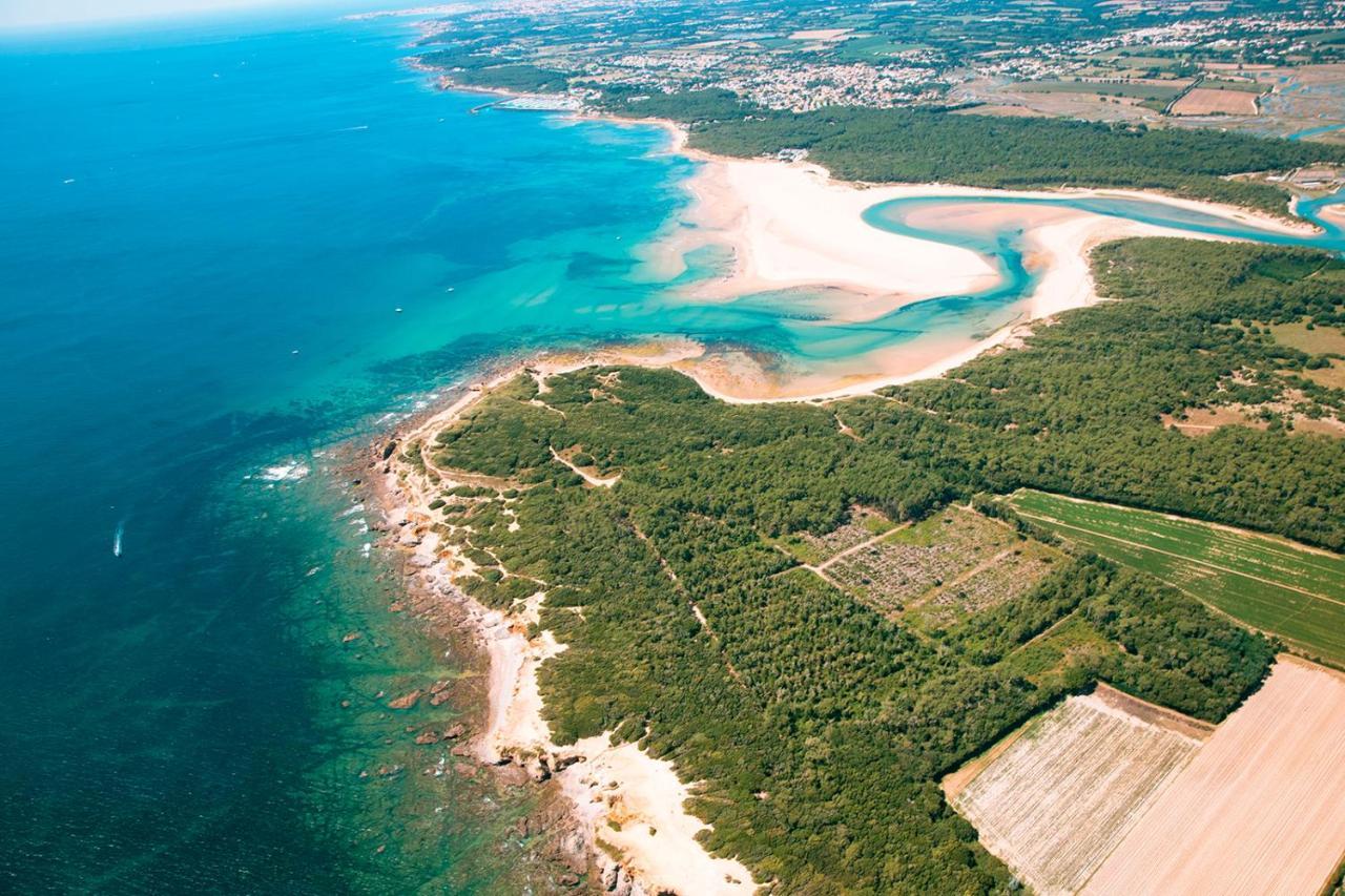Maison Au Calme Pres Des Plages Poiroux Exterior foto